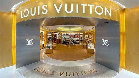 Louis Vuitton Hong Kong Store – 6 Locations.